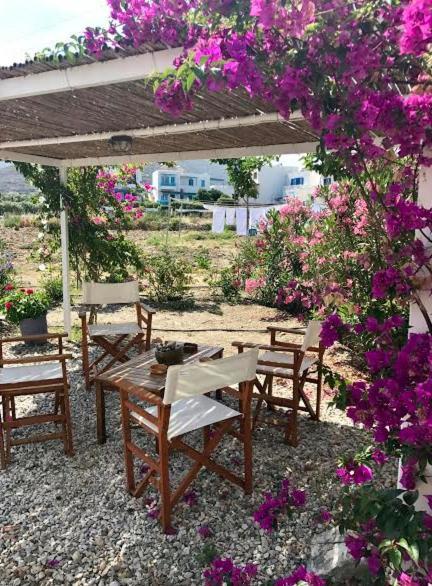 Katapola Vekris Apartments Ngoại thất bức ảnh